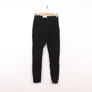 *Ardene Eightytwo High Rise Jegging